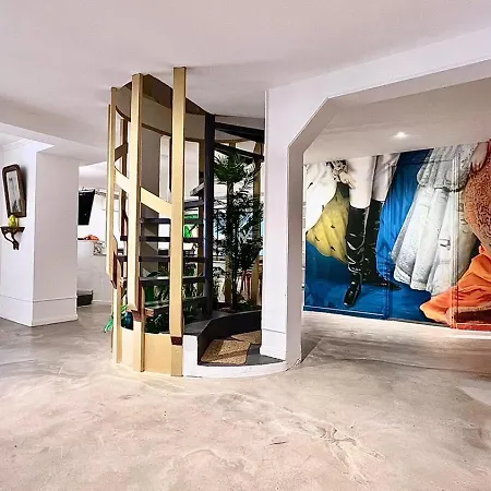 Coliving 아파트호텔