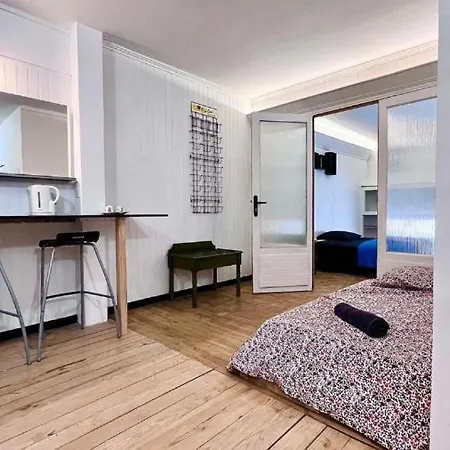Coliving Type Albergue *
