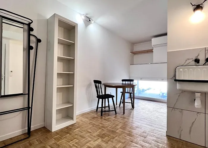 Coliving * 아작시오