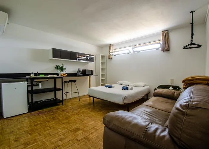 Coliving アパートホテル *