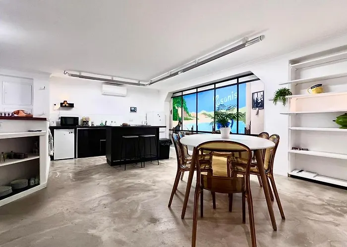 Coliving 아파트호텔 *